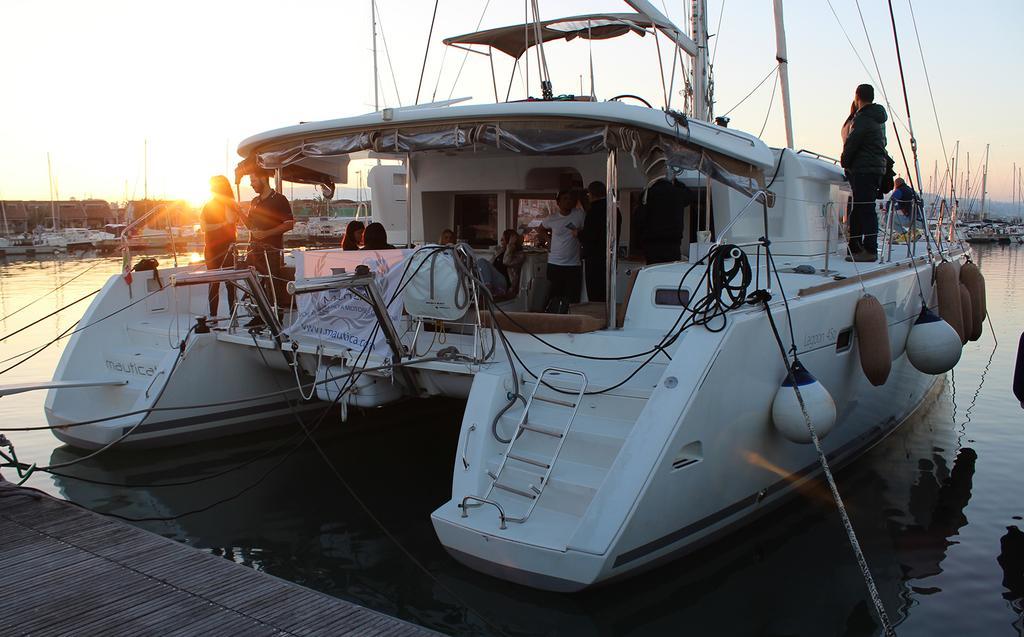 Catamarano Mauticat Hotel เปสการา ภายนอก รูปภาพ