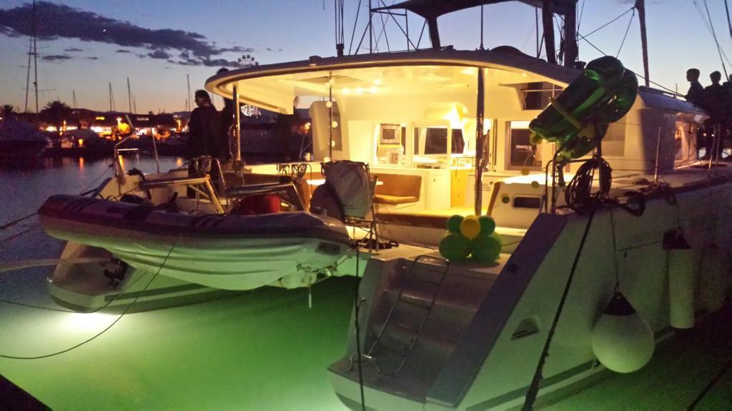 Catamarano Mauticat Hotel เปสการา ภายนอก รูปภาพ