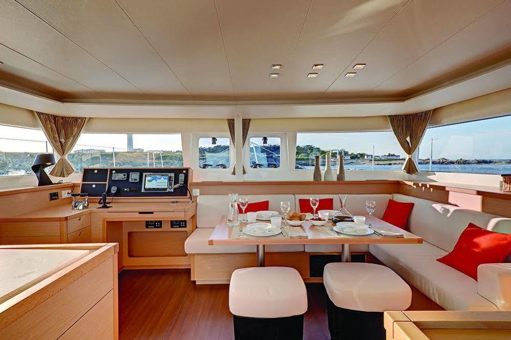 Catamarano Mauticat Hotel เปสการา ภายนอก รูปภาพ